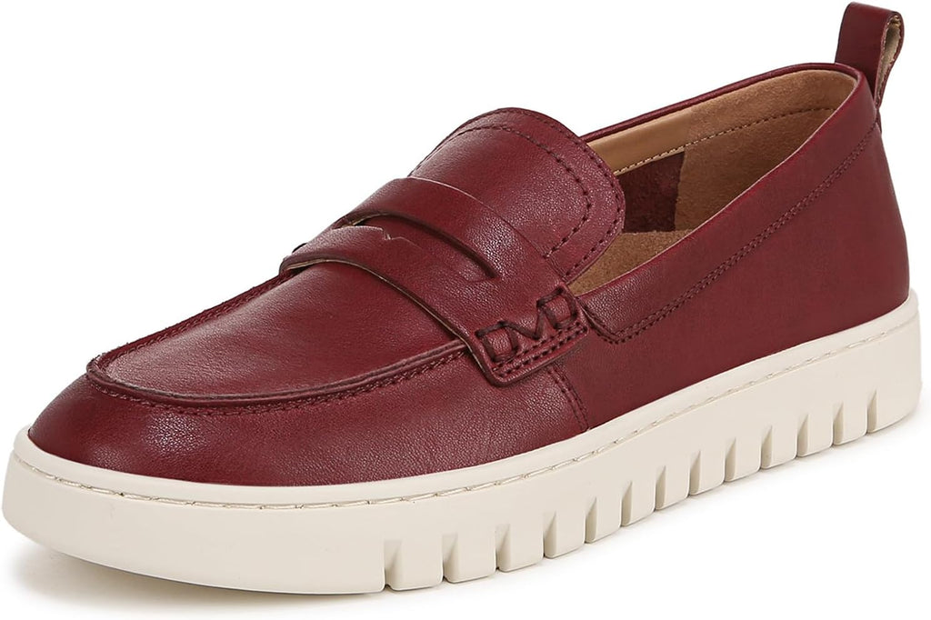 VUN Women's Uptown Loafer