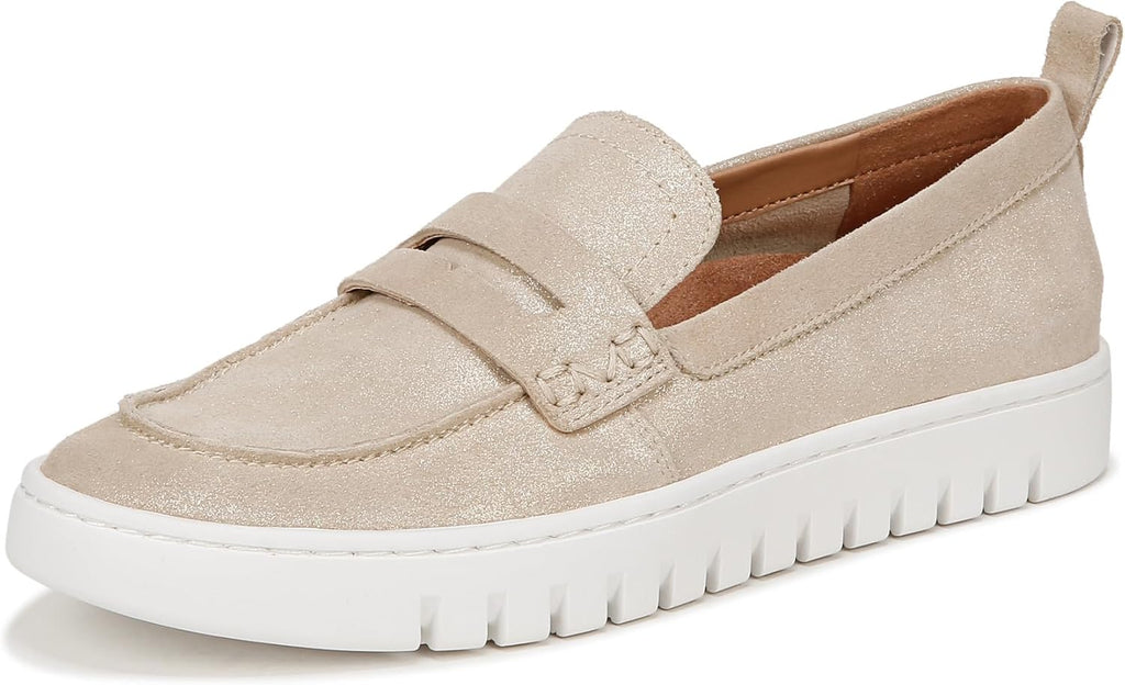 VUN Women's Uptown Loafer